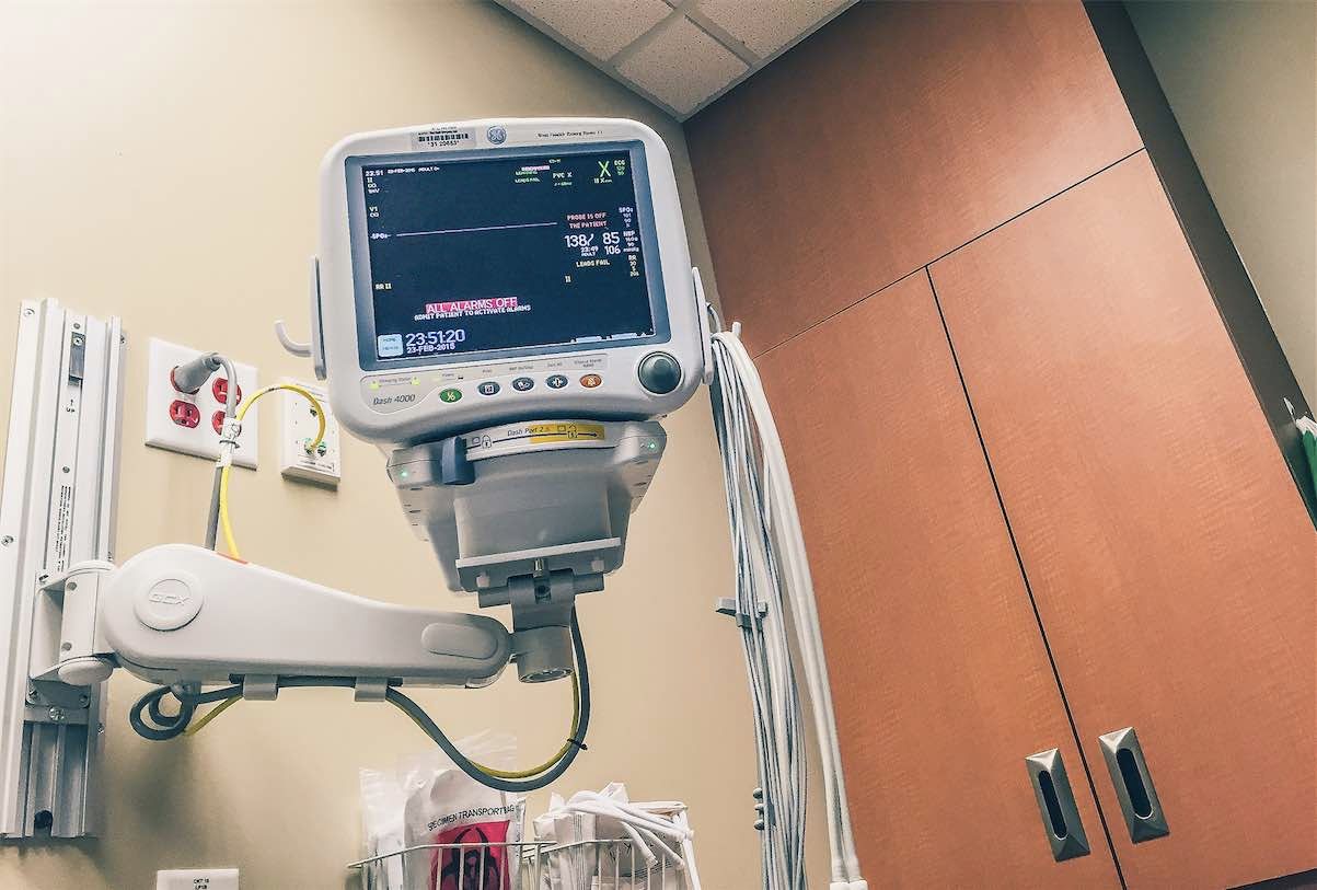 heart monitor in ER